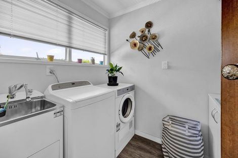 Photo of property in 24 Cassandra Street, Stratford, 4332