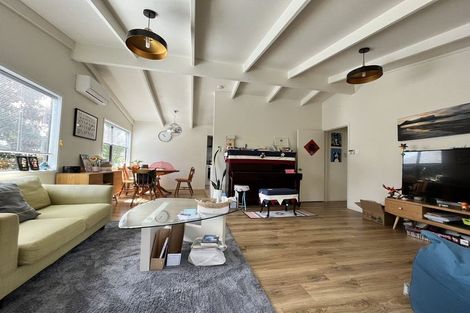 Photo of property in 3a Universal Drive, Henderson, Auckland, 0610