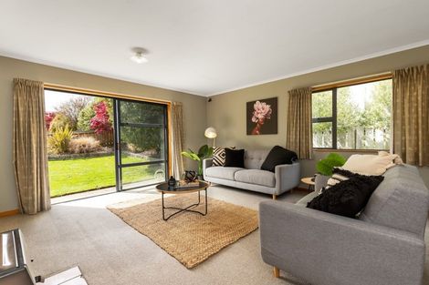 Photo of property in 44 Remarkables Crescent, Frankton, Queenstown, 9300