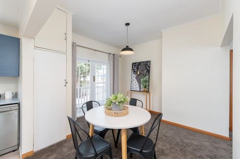 Photo of property in 5 Mangaroa Hill Road, Clouston Park, Upper Hutt, 5018