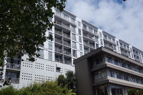 Photo of property in Q-central 44-58 Apartments, 5b/46 Liverpool Street, Auckland Central, Auckland, 1010