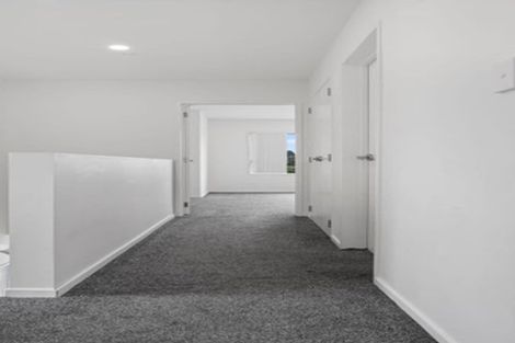 Photo of property in 2 Kairakau Street, Takanini, 2110