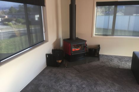 Photo of property in 16 Chandler Crescent, Clyde, 9330