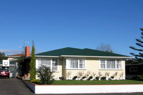 Photo of property in 10 Henare Street, West End, Palmerston North, 4412