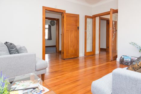 Photo of property in 26 Thomson Street, West End, Palmerston North, 4412