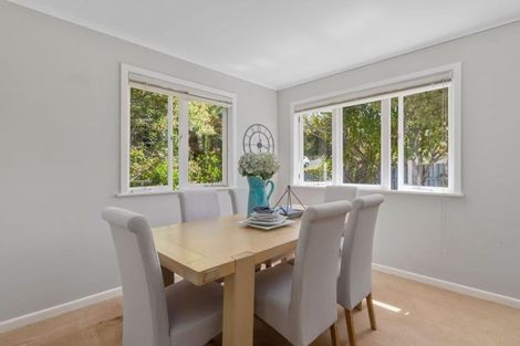 Photo of property in 18 Evan Street, Belmont, Auckland, 0622
