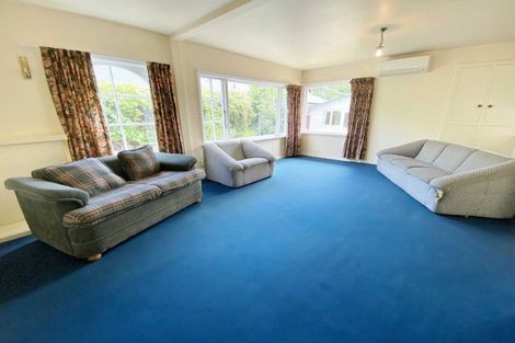 Photo of property in 10 Clonbern Place, Upper Riccarton, Christchurch, 8041