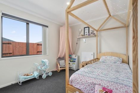 Photo of property in 78 Penetaka Heights, Pyes Pa, Tauranga, 3112