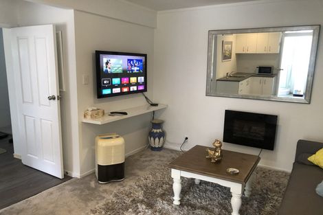 Photo of property in 591 Whangaparaoa Road, Stanmore Bay, Whangaparaoa, 0932