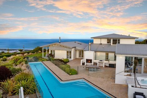 Photo of property in 342 Mount Pleasant Road, Mount Pleasant, Christchurch, 8081