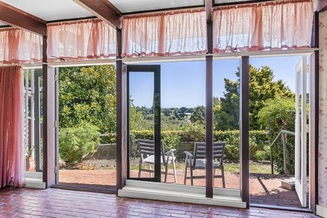 Photo of property in 72 Leinster Avenue, Raumati South, Paraparaumu, 5032