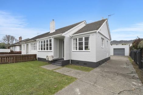 Photo of property in 4 Treadwell Street, Naenae, Lower Hutt, 5011