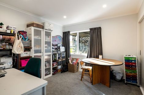 Photo of property in 17 Taksan Place, Pukete, Hamilton, 3200