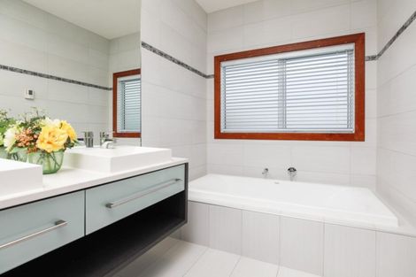 Photo of property in 8 Woodridge Drive, Flagstaff, Hamilton, 3210