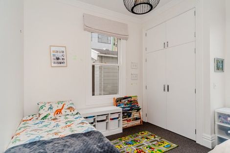Photo of property in 1 Torquay Terrace, Newtown, Wellington, 6021