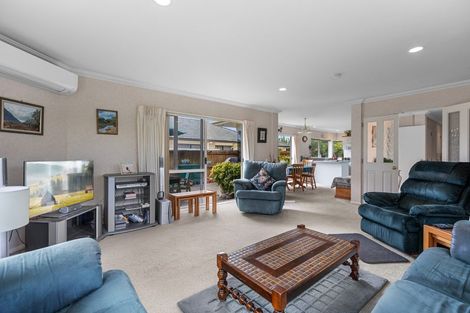 Photo of property in 156 Pacific View Road, Papamoa Beach, Papamoa, 3118