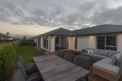 Photo of property in 58 Bradwell Crescent, Halswell, Christchurch, 8025