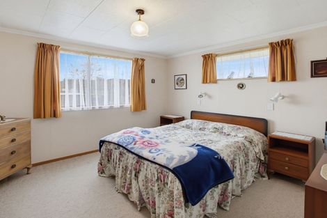 Photo of property in 18 Blaydon Street, Waikaia, 9778