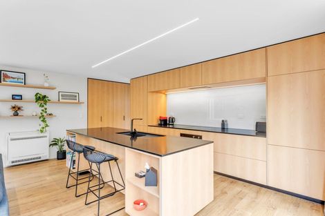 Photo of property in 53a Edward Avenue, Edgeware, Christchurch, 8013