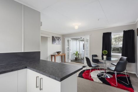 Photo of property in 52 Waite Street, Featherston, 5710