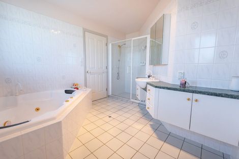 Photo of property in 12 Lachlan Place, Marchwiel, Timaru, 7910