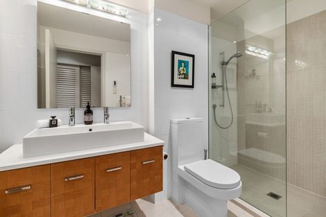 Photo of property in 7 Little Compton Mews, Snells Beach, 0920