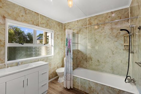 Photo of property in 27 Lily Street, Raglan, 3225