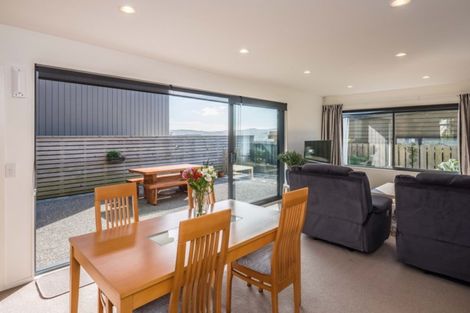 Photo of property in 11 Lacebark Lane, Woodridge, Wellington, 6037