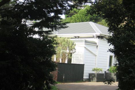 Photo of property in 140 Ironside Road, Johnsonville, Wellington, 6037