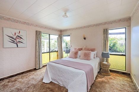 Photo of property in 15 Kirkcaldy Place, Flaxmere, Hastings, 4120