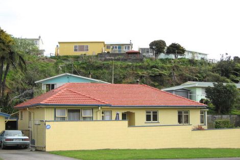 Photo of property in 64/62 Seaview Road, Marfell, New Plymouth, 4310
