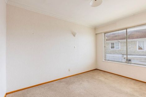 Photo of property in 474 East Coast Road, Windsor Park, Auckland, 0630