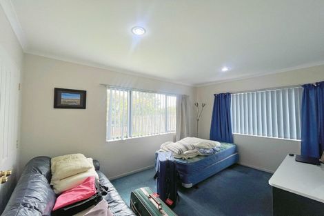 Photo of property in 10 Basra Drive, Henderson, Auckland, 0612