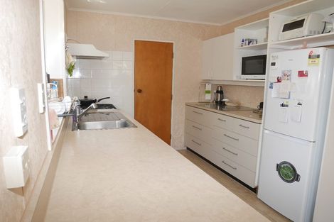 Photo of property in 43 Manawa Avenue, Raumati Beach, Paraparaumu, 5032