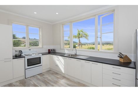 Photo of property in 9 Union Street, Hikurangi, 0114