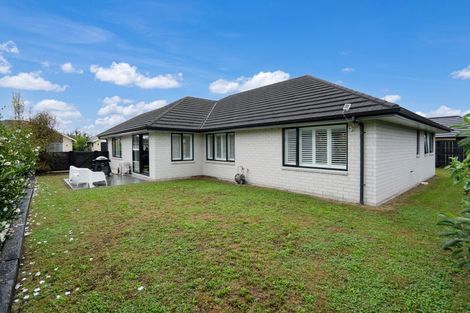 Photo of property in 24 Ruru Street, Cambridge, 3434