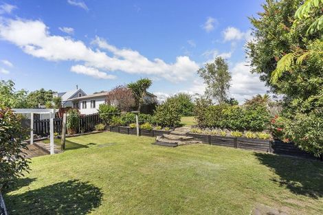 Photo of property in 302 Dickson Road, Papamoa Beach, Papamoa, 3118