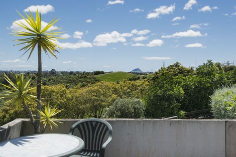 Photo of property in 4e Penny Place, Welcome Bay, Tauranga, 3175