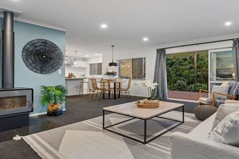 Photo of property in 48 Falcon Drive, Welcome Bay, Tauranga, 3112