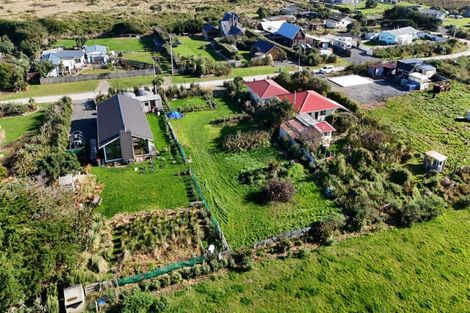 Photo of property in 98 Oki Street, Oreti Beach, Invercargill, 9879