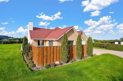 Photo of property in 28 Fergus Road, Loburn, Rangiora, 7472