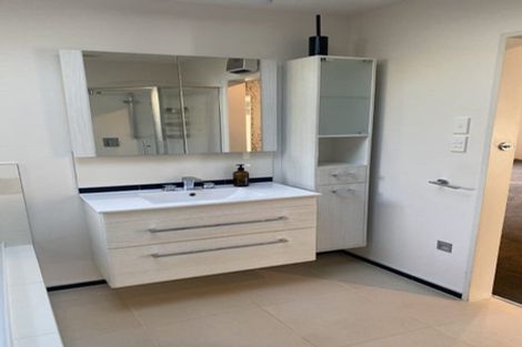 Photo of property in 40a Bay View Road, South Dunedin, Dunedin, 9012