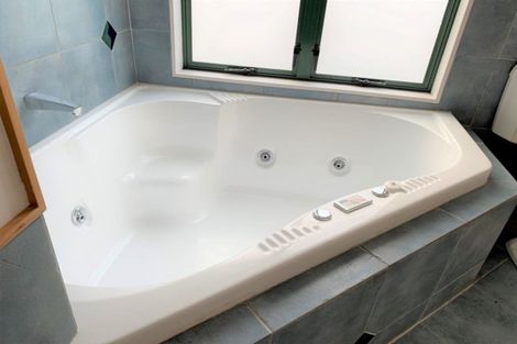 Photo of property in 12a Muir Road, Remuera, Auckland, 1050