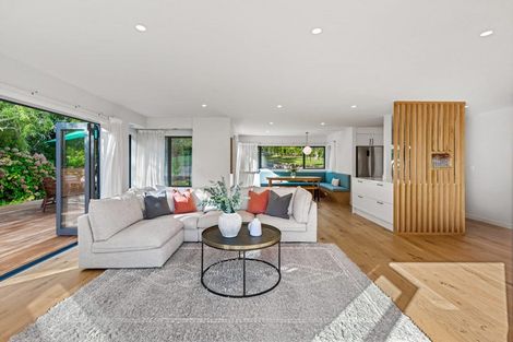 Photo of property in 45 Chester Avenue, Greenhithe, Auckland, 0632