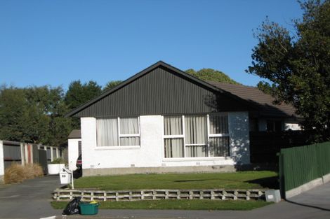Photo of property in 13 Lomax Place, Islington, Christchurch, 8042