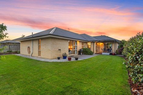 Photo of property in 22 Churchill Drive, Rangiora, 7400