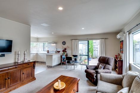 Photo of property in 3/145 Nelson Crescent, Napier South, Napier, 4110