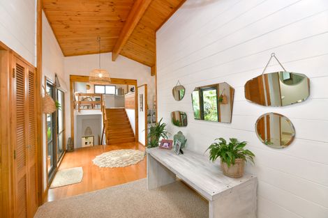 Photo of property in 121 Noakes Hill Road, Puhoi, Silverdale, 0994