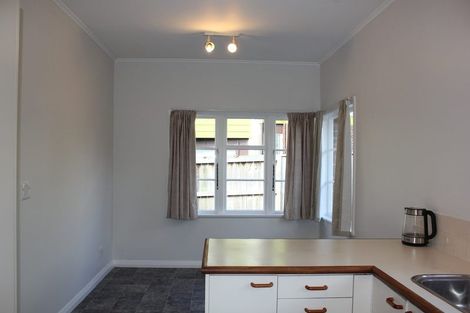 Photo of property in 1/48 Seabrook Avenue, New Lynn, Auckland, 0600