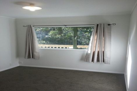Photo of property in 12 Seaton Road, Murrays Bay, Auckland, 0630